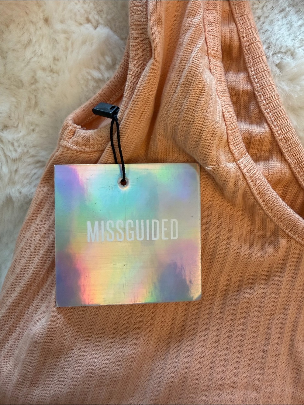 Missguided Peach Ribbed V-Neck Crop Top - Picture 4 of 4